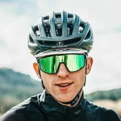 Occhiali JULBO FURY Nero/Verde Iridium -Vendite Attrezzatura per Biciclette 600x600 182639 16075127356389